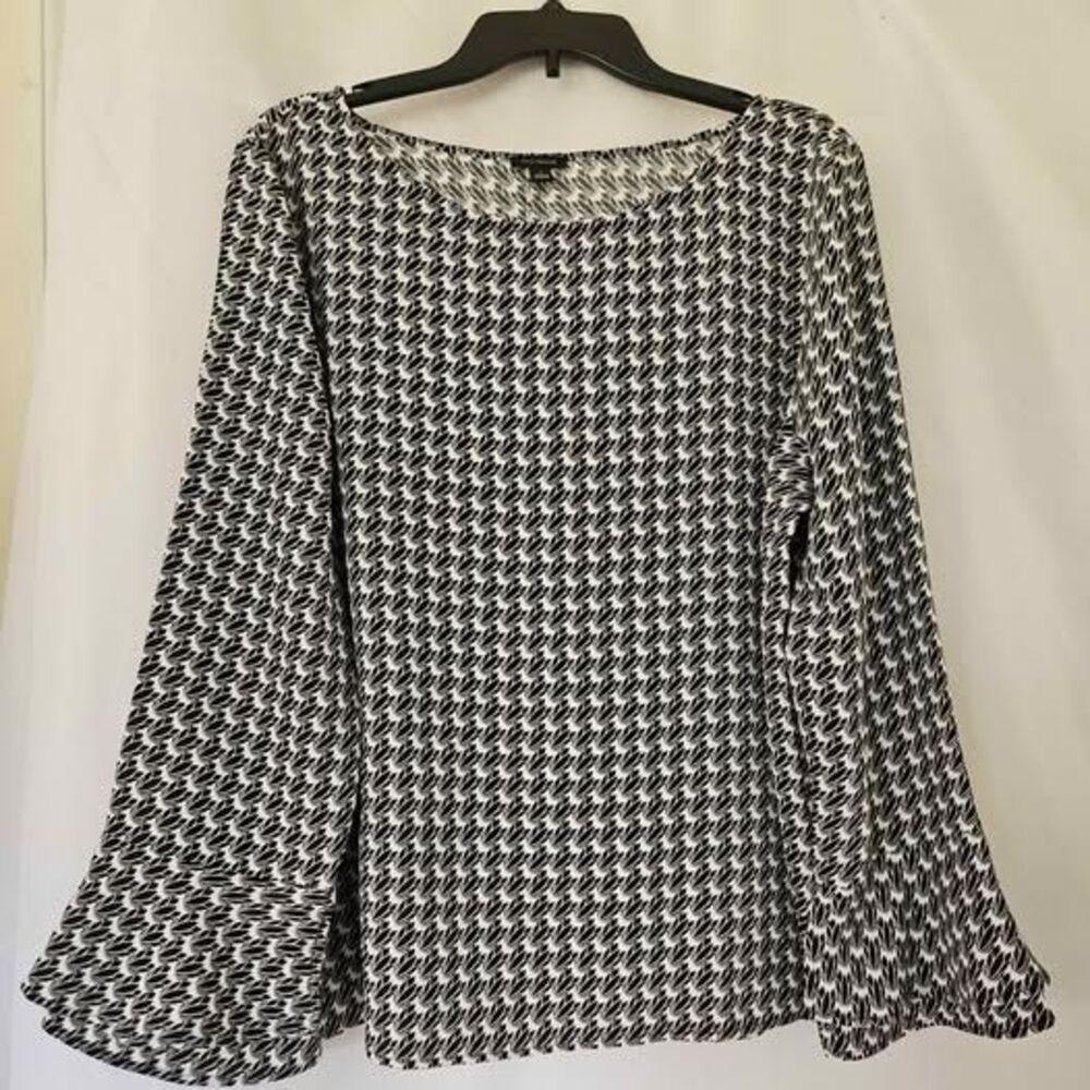 Ann Taylor XL Black & White Bell Sleeve Blouse Abstract Leaf Print Shirt